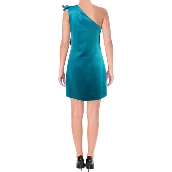 Halston. Stand out in the crowd! Cocktail/Party Dress - Picture 9 of 9